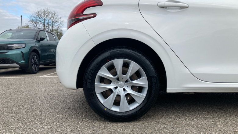 Peugeot 208 1.0 PureTech Access A/C 5dr Petrol Hatchback